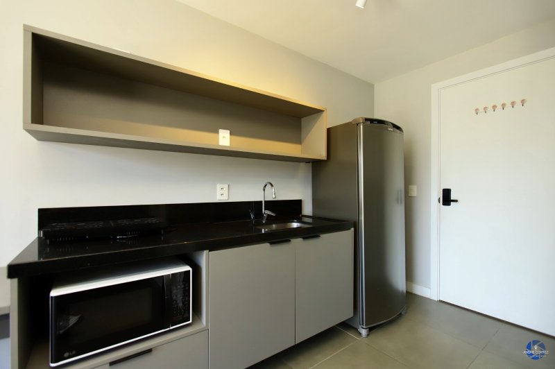 R$ 569.000 - GO 24 - &Oacute;TIMO STUDIO - SEMIMOBILIADO - DECORADO - EQUIPADO - 24M2 Rua Vinte e Quatro de Outubro Porto Alegre - 