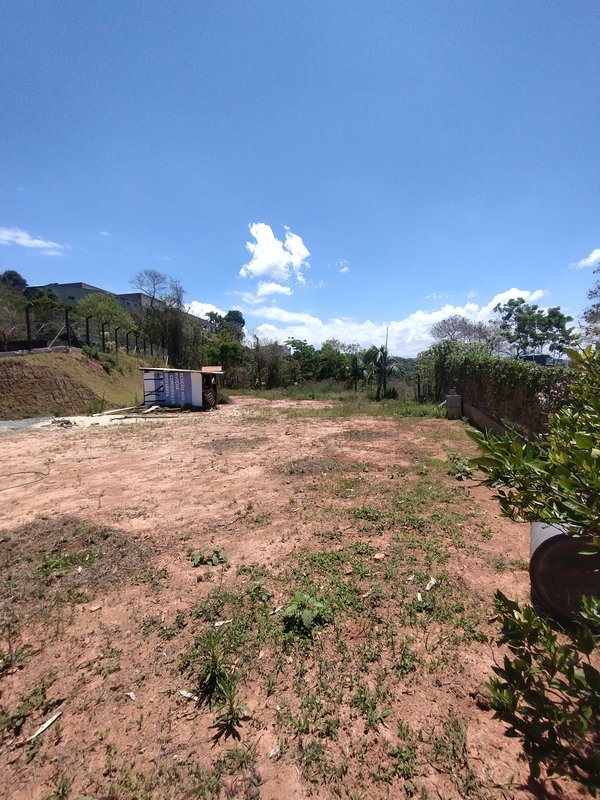 Ótimo terreno à venda no Jardim Rosa Helena  Igaratá - 