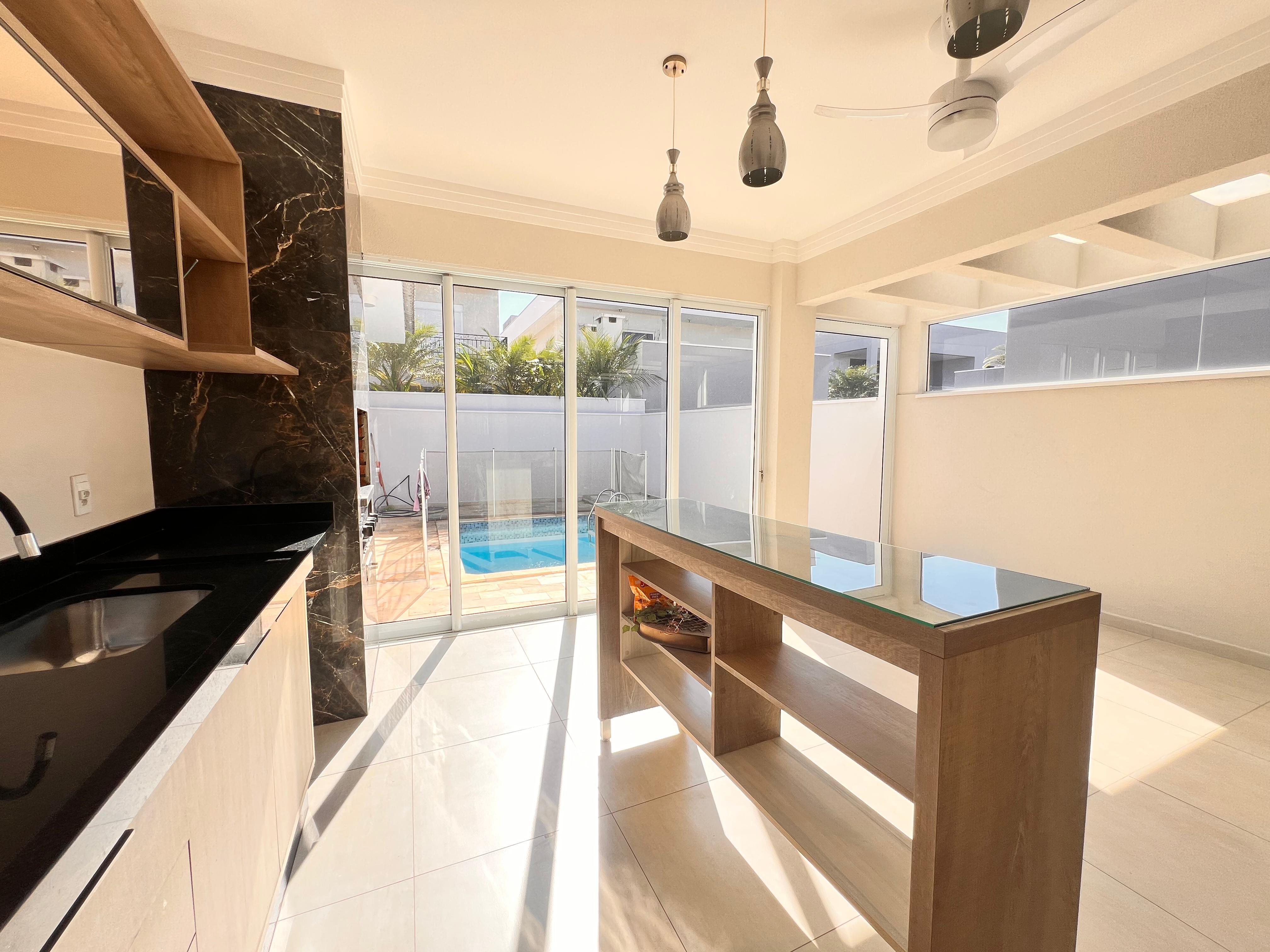 Casa com 3 dormit&oacute;rios &agrave; venda,215 m&sup2; - Condom&iacute;nio Mont Blanc - Sorocaba - SP Rua Antônio Annunciato Sorocaba - 