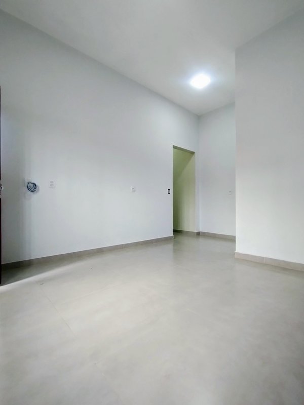 Ótima casa à venda no Jardim Rosa Helena  Igaratá - 