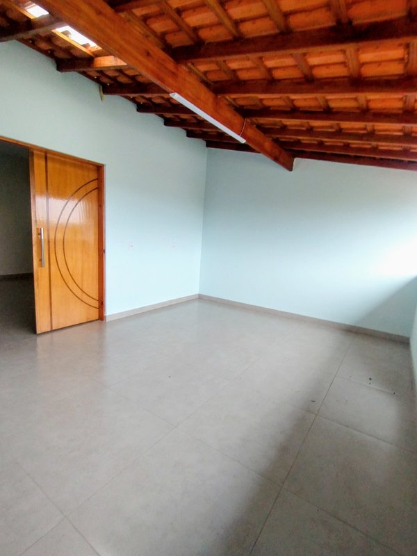 Ótima casa à venda no Jardim Rosa Helena  Igaratá - 