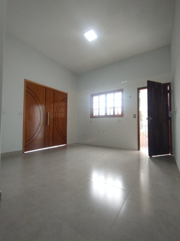 Ótima casa à venda no Jardim Rosa Helena  Igaratá - 