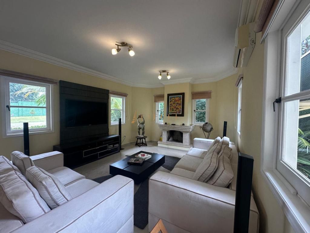 Casa com 4 dormit&oacute;rios &agrave; venda,417 m&sup2; - Condom&iacute;nio Lago Azul Golfe Clube - Ara&ccedil;oiaba - SP Rodovia Raposo Tavares Araçoiaba da Serra - 