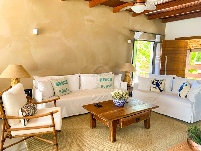 CASA TÉRREA REFORMADA EM JUQUEHY – CONFORTO, ESPAÇO E NATUREZA - À VENDA  São Sebastião - 