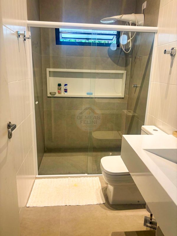 CASA TÉRREA REFORMADA EM JUQUEHY – CONFORTO, ESPAÇO E NATUREZA - À VENDA  São Sebastião - 