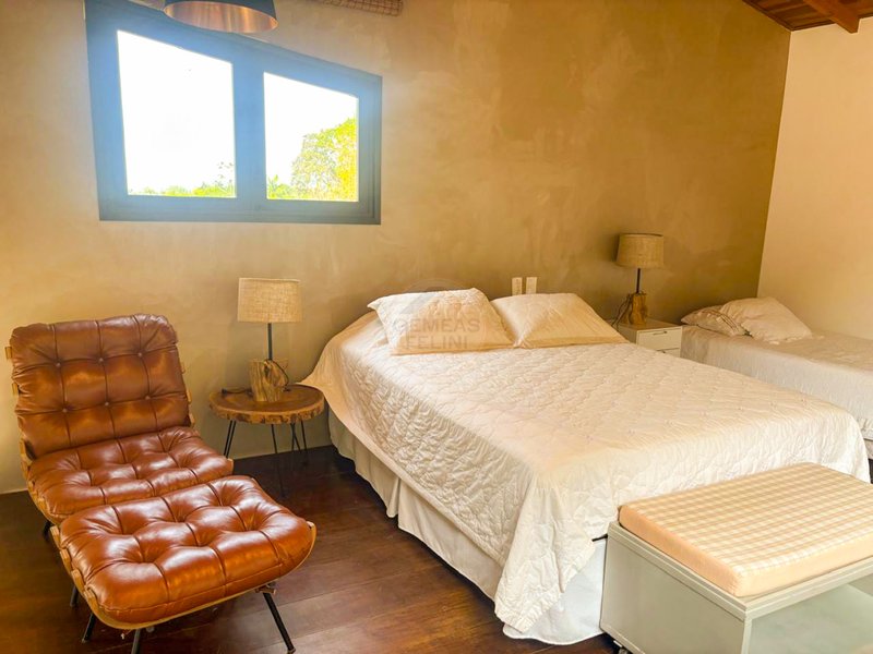 CASA TÉRREA REFORMADA EM JUQUEHY – CONFORTO, ESPAÇO E NATUREZA - À VENDA  São Sebastião - 