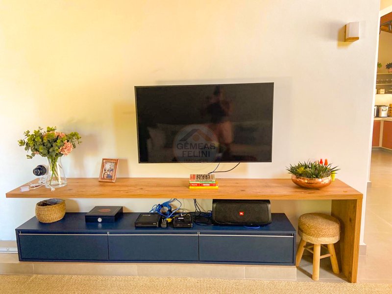 CASA TÉRREA REFORMADA EM JUQUEHY – CONFORTO, ESPAÇO E NATUREZA - À VENDA  São Sebastião - 