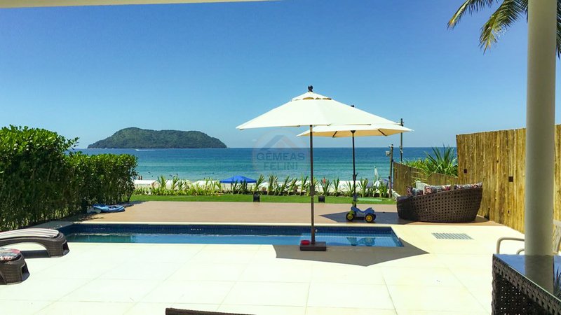 CASA PÉ NA AREIA EM CONDOMINIO NA PRAIA DE JUQUEHY AMPLO JARDIM - LOCAÇÃO ANUAL / MENSAL  São Sebastião - 