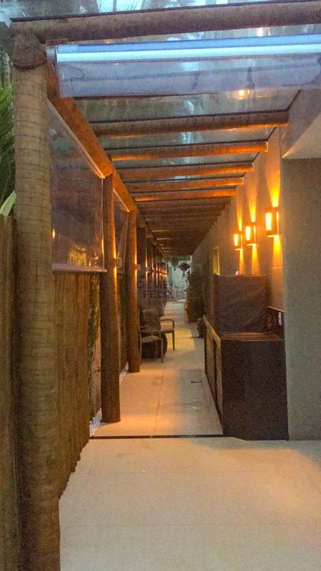 CASA PÉ NA AREIA EM CONDOMINIO NA PRAIA DE JUQUEHY AMPLO JARDIM - LOCAÇÃO ANUAL / MENSAL  São Sebastião - 