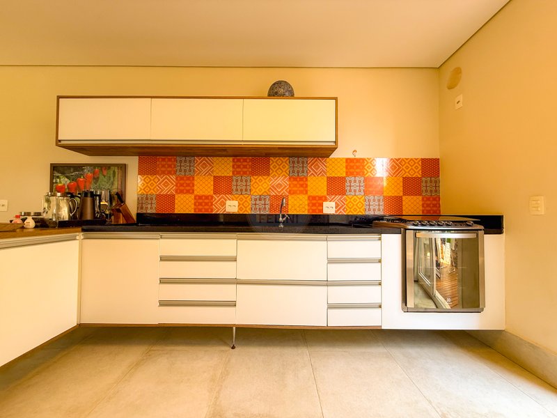 CASA EM CONDOMÍNIO NA PRAIA DE JUQUEHY - LOCAÇÃO ANUAL E DIÁRIAS  São Sebastião - 