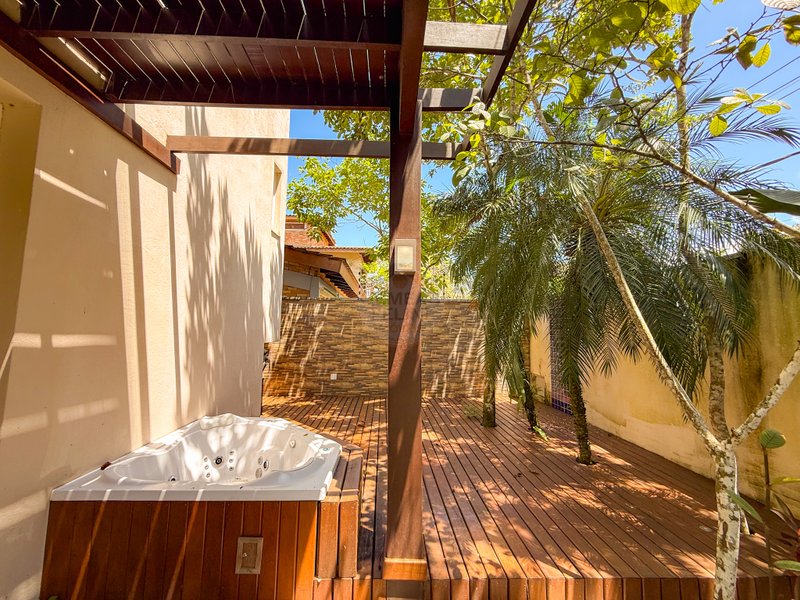CASA EM CONDOMÍNIO NA PRAIA DE JUQUEHY - LOCAÇÃO ANUAL E DIÁRIAS  São Sebastião - 