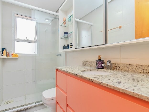 R$ 750.000 - APARTAMENTO - 86M2 - 2 DORM - SU&Iacute;TE - CHURRASQUEIRA - INFRA -  2 VAGAS Rua General Caldwell Porto Alegre - 