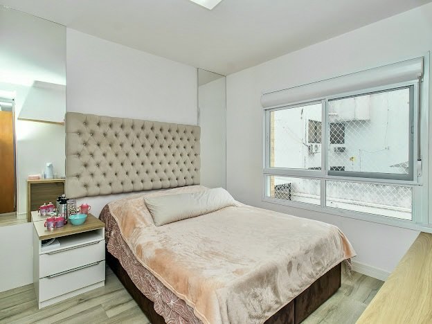 R$ 750.000 - APARTAMENTO - 86M2 - 2 DORM - SU&Iacute;TE - CHURRASQUEIRA - INFRA -  2 VAGAS Rua General Caldwell Porto Alegre - 