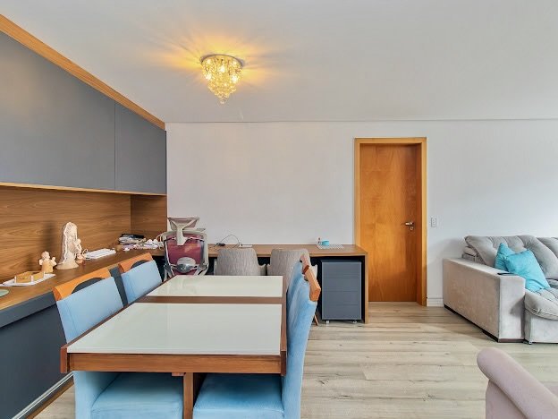 R$ 750.000 - APARTAMENTO - 86M2 - 2 DORM - SU&Iacute;TE - CHURRASQUEIRA - INFRA -  2 VAGAS Rua General Caldwell Porto Alegre - 