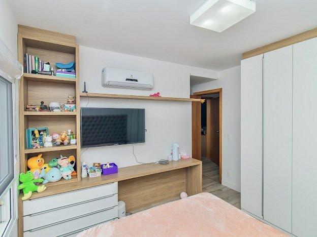 R$ 750.000 - APARTAMENTO - 86M2 - 2 DORM - SU&Iacute;TE - CHURRASQUEIRA - INFRA -  2 VAGAS Rua General Caldwell Porto Alegre - 