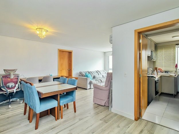 R$ 750.000 - APARTAMENTO - 86M2 - 2 DORM - SU&Iacute;TE - CHURRASQUEIRA - INFRA -  2 VAGAS Rua General Caldwell Porto Alegre - 