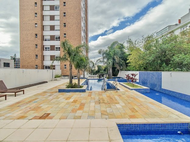 R$ 750.000 - APARTAMENTO - 86M2 - 2 DORM - SU&Iacute;TE - CHURRASQUEIRA - INFRA -  2 VAGAS Rua General Caldwell Porto Alegre - 