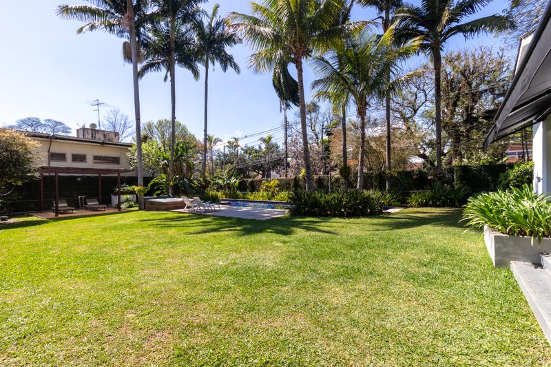 Casa à Venda Alto da Boa Vista em São Paulo/SP Rua Comendador Elias Zarzur São Paulo - 