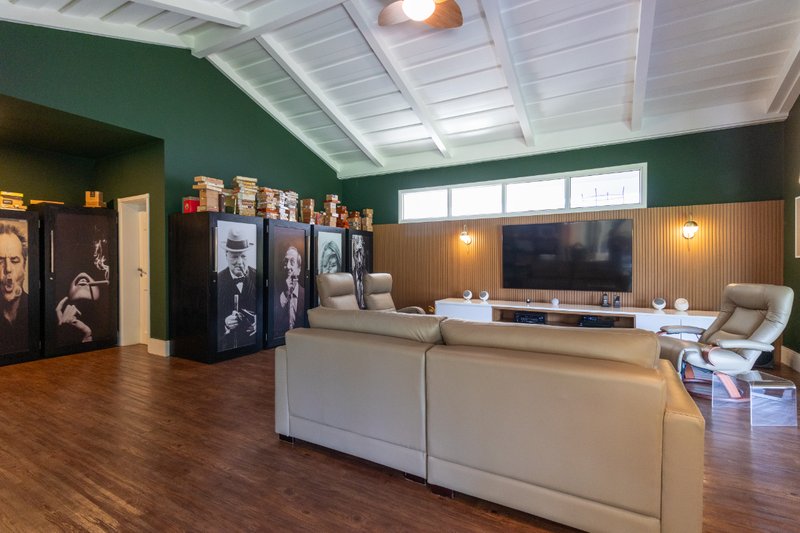 Casa à Venda Alto da Boa Vista em São Paulo/SP Rua Comendador Elias Zarzur São Paulo - 