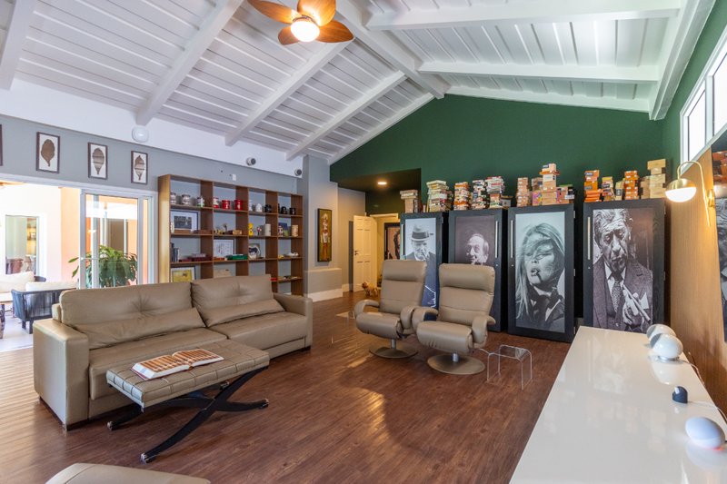 Casa à Venda Alto da Boa Vista em São Paulo/SP Rua Comendador Elias Zarzur São Paulo - 