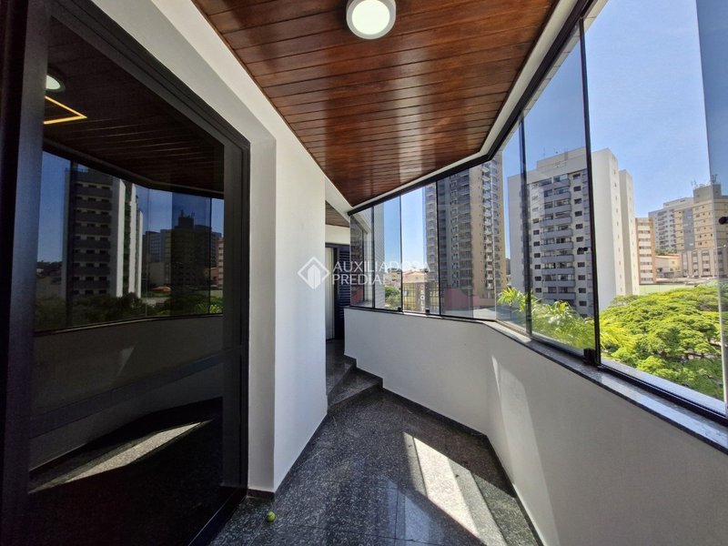 APARTAMENTO COM 4 DORMITÓRIOS SENDO 1 SUÍTE - CENTRO -SÃO BERNARDO DO CAMPO Rua Carlos del Prete São Bernardo do Campo - 