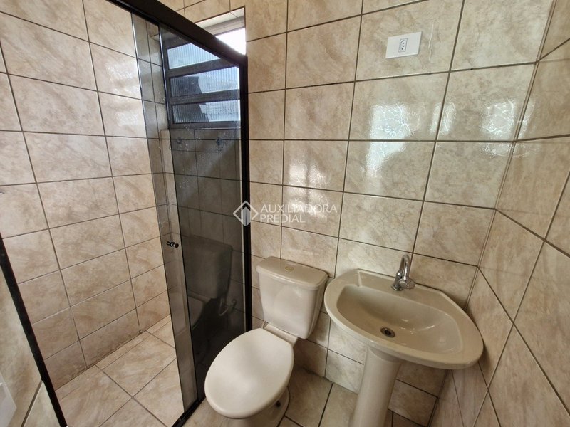 CASA TÉRREA COM EDÍCULA  - ESTUDA APTO NO NEGÓCIO - BAETA NEVES - SÃO BERNARDO DO CAMPO  São Bernardo do Campo - 