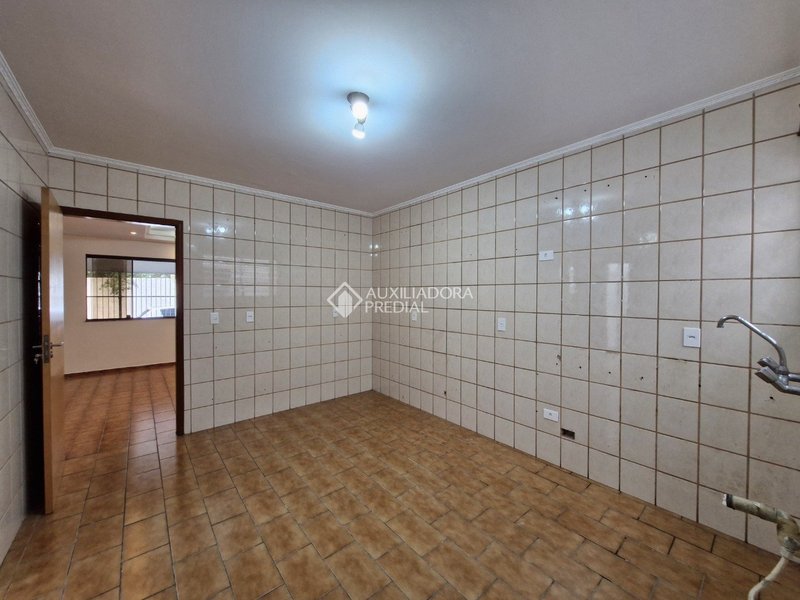 CASA TÉRREA COM EDÍCULA  - ESTUDA APTO NO NEGÓCIO - BAETA NEVES - SÃO BERNARDO DO CAMPO  São Bernardo do Campo - 