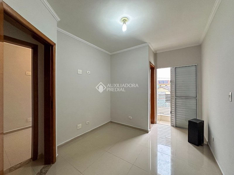 APARTAMENTO 2 DORMITÓRIOS C/ SUÍTE  - SANTO ANDRÉ -  BAIRRO CAMILOPOLIS Rua Sud Menucci Santo André - 