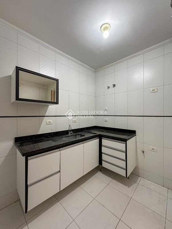 APARTAMENTO 2 DORMITÓRIOS C/ SUÍTE  - SANTO ANDRÉ -  BAIRRO CAMILOPOLIS Rua Sud Menucci Santo André - 