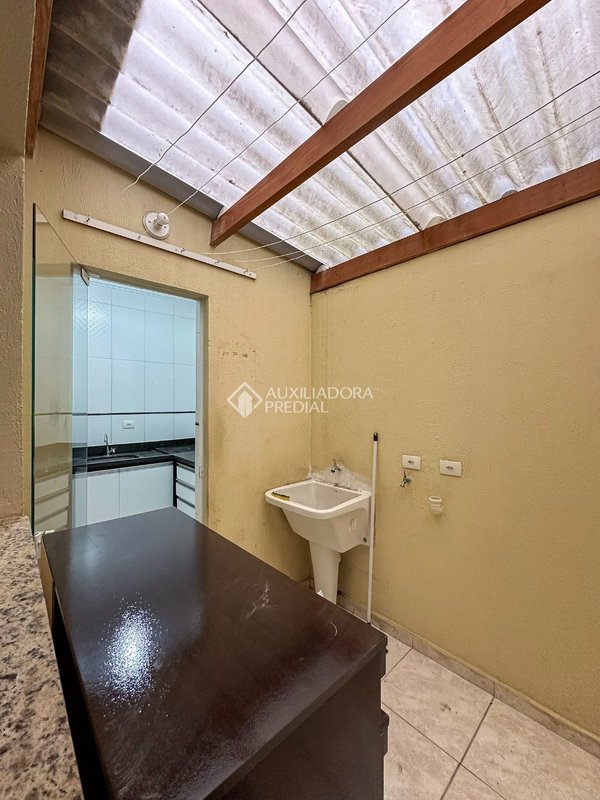 APARTAMENTO 2 DORMITÓRIOS C/ SUÍTE  - SANTO ANDRÉ -  BAIRRO CAMILOPOLIS Rua Sud Menucci Santo André - 