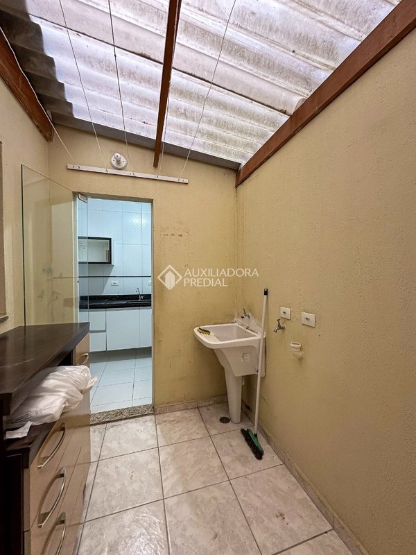 APARTAMENTO 2 DORMITÓRIOS C/ SUÍTE  - SANTO ANDRÉ -  BAIRRO CAMILOPOLIS Rua Sud Menucci Santo André - 