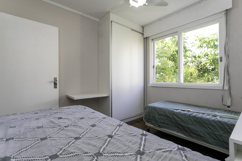 R$ 325.000 - &Oacute;TIMO APARTAMENTO - DE FRENTE - 68M2 - 2 DORM - CHURRASQUEIRA - 1 VAGA Rua Ari Marinho Porto Alegre - 