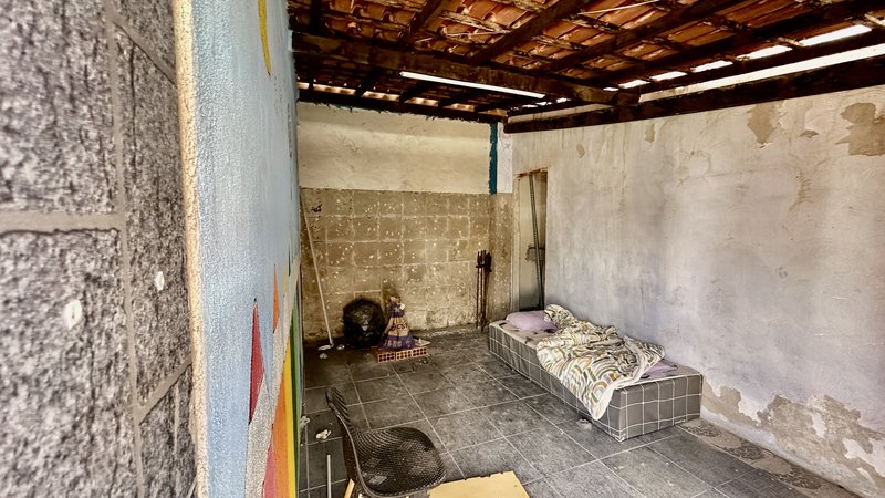 🏡 Espa&ccedil;o Vers&aacute;til com Piscina e Galp&atilde;o &mdash; Localiza&ccedil;&atilde;o Privilegiada no Centro de GUAPIMIRIM Rua Jaime Portela Guapimirim - 