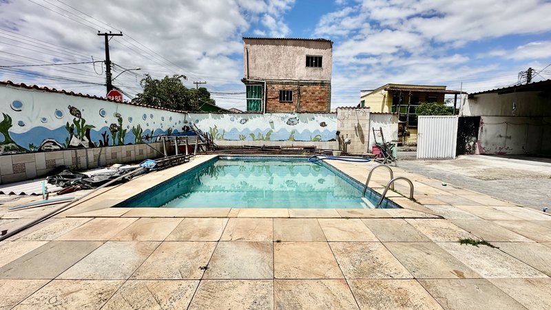 🏡 Espa&ccedil;o Vers&aacute;til com Piscina e Galp&atilde;o &mdash; Localiza&ccedil;&atilde;o Privilegiada no Centro de GUAPIMIRIM Rua Jaime Portela Guapimirim - 