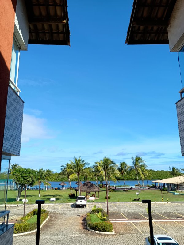 Apartamento de 2/4 -Barra de Jacuípe - condominio Com Acesso direto ao Rio rua direta de jacuipe Camaçari - 