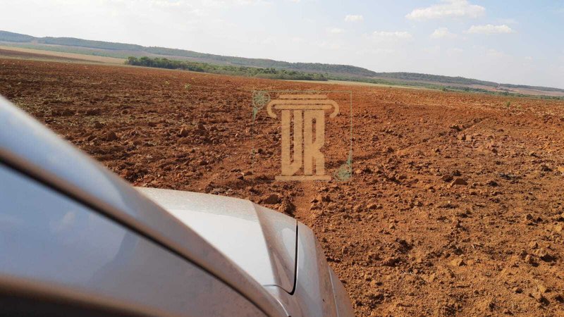 Fazenda no estado de Goiás com 150 alqueires  Goiânia - 