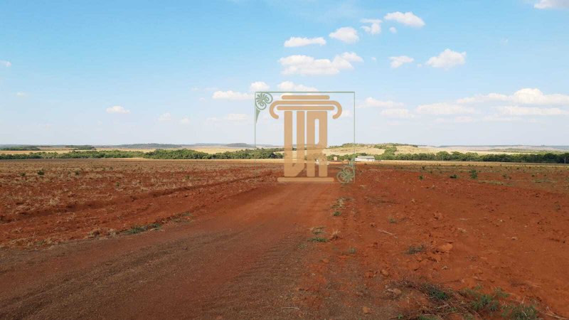 Fazenda no estado de Goiás com 150 alqueires  Goiânia - 