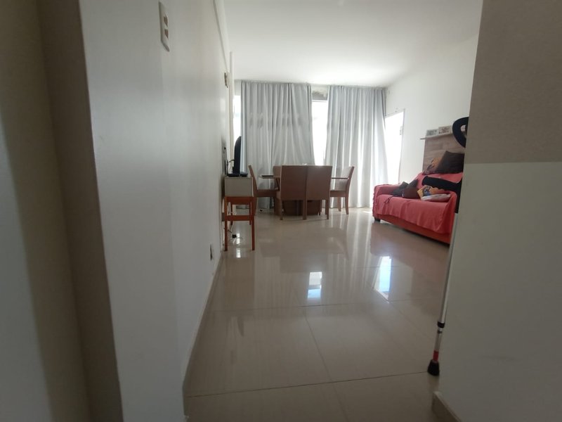 APARTAMENTO 2 QUARTOS SUÍTE CLOSET VARANDA GARAGEM À VENDA NA PITUBA! Avenida Manoel Dias da Silva Salvador - 