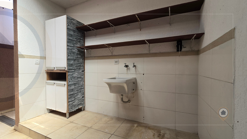 CASA TÉRREA À VENDA COM 82 M² | 2 DORMS (1 SUÍTE) | 2 BANHEIROS | JD. GRACINDA – GUARULHOS Rua José Gonçalves Neves Guarulhos - 