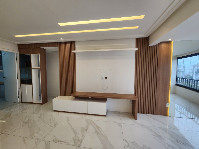 APARTAMENTO NASCENTE 2 SUÍTES CLOSET PISCINA GARAGEM À VENDA NO CANELA! Avenida Araújo Pinho Salvador - 