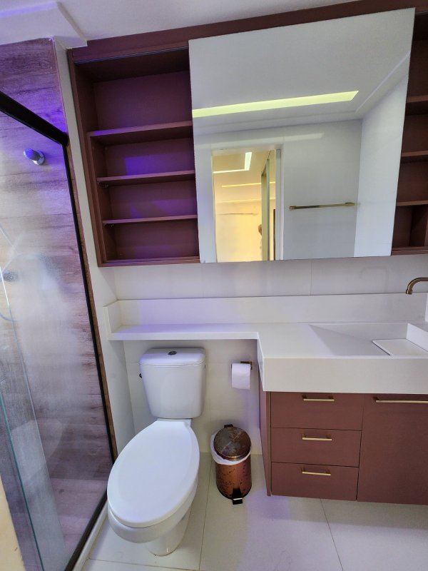 APARTAMENTO NASCENTE 2 SUÍTES CLOSET PISCINA GARAGEM À VENDA NO CANELA! Avenida Araújo Pinho Salvador - 