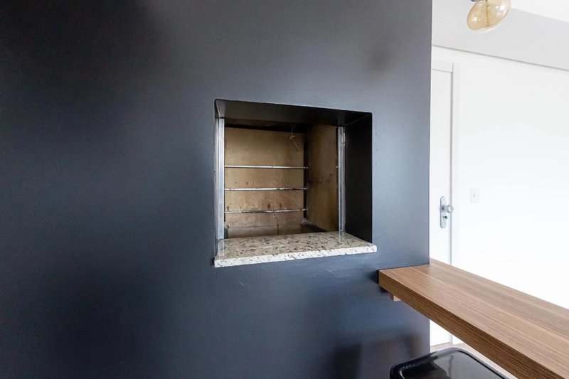 R$ 610.000 - LINDO APARTAMENTO - 59M2 - 2 DORM - SU&Iacute;TE - CHURRASQUEIRA - VISTA - 1 VAGA Rua Luzitana Porto Alegre - 