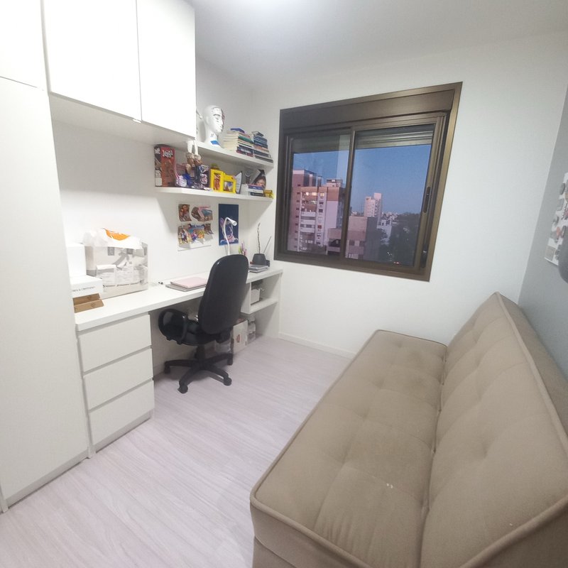 R$ 610.000 - LINDO APARTAMENTO - 59M2 - 2 DORM - SU&Iacute;TE - CHURRASQUEIRA - VISTA - 1 VAGA Rua Luzitana Porto Alegre - 