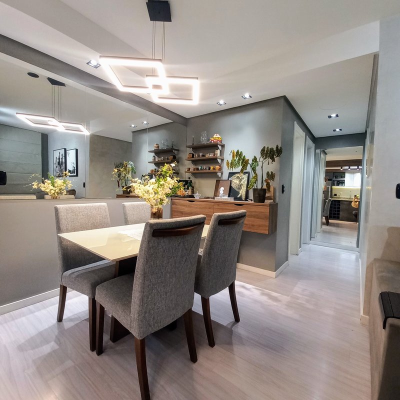 R$ 610.000 - LINDO APARTAMENTO - 59M2 - 2 DORM - SU&Iacute;TE - CHURRASQUEIRA - VISTA - 1 VAGA Rua Luzitana Porto Alegre - 