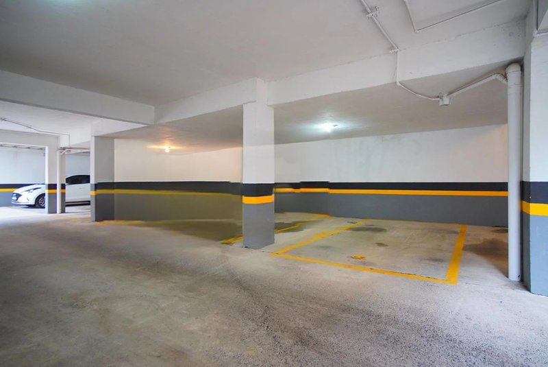 R$ 610.000 - LINDO APARTAMENTO - 59M2 - 2 DORM - SU&Iacute;TE - CHURRASQUEIRA - VISTA - 1 VAGA Rua Luzitana Porto Alegre - 