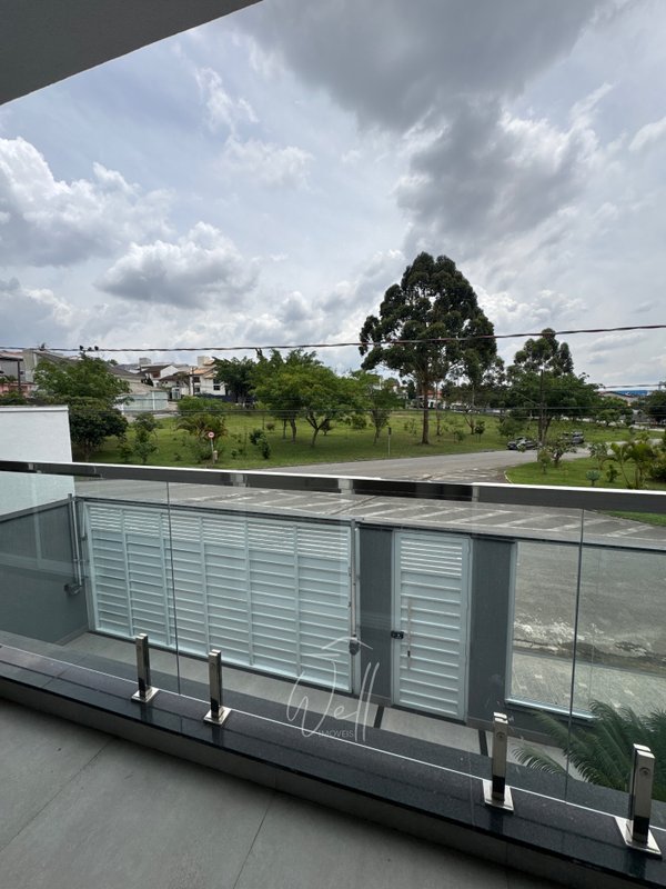 Casa de alto padrão no Parque dos Pássaros em SBC 339m2 - 04 Suites - 06 vagas  São Bernardo do Campo - 