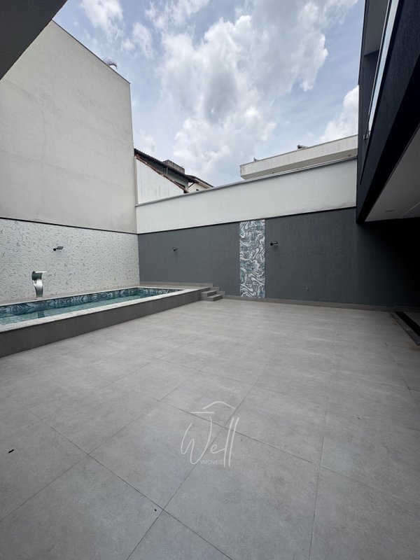 Casa de alto padrão no Parque dos Pássaros em SBC 339m2 - 04 Suites - 06 vagas  São Bernardo do Campo - 