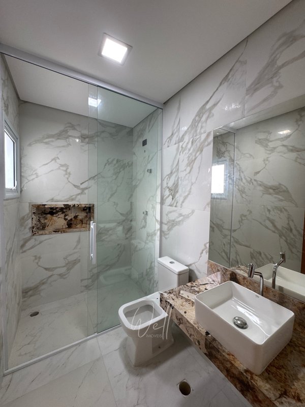 Casa de alto padrão no Parque dos Pássaros em SBC 339m2 - 04 Suites - 06 vagas  São Bernardo do Campo - 