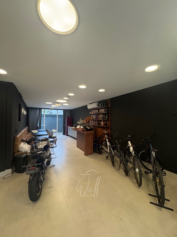 Mansão mobiliada no Espaço Cerâmica em São Caetano 800m2 - 03 suítes - 05 vagas Alameda Terracota  São Caetano do Sul - 