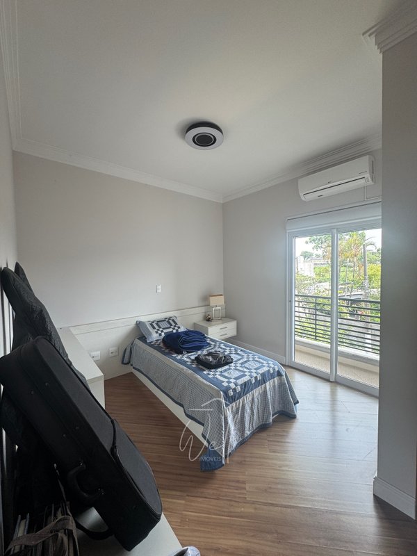 Casa de alto padrão no Parque dos Pássaros em SBC 450m2 - 04 dorms - 08 vagas  São Bernardo do Campo - 